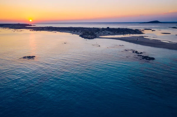 Aerial Drone Shot Beautiful Turquoise Beach Pink Sand Elafonissi Kreta — Zdjęcie stockowe