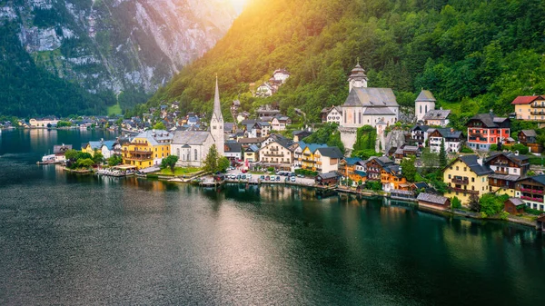 Vista Aérea Aldeia Montanha Austríaca Hallstatt Hallstatter Lago Bela Hora — Fotografia de Stock