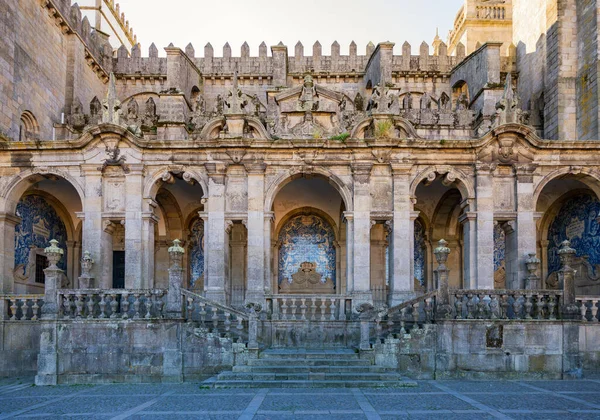 Vista Fachada Catedral Oporto Iglesia Católica Romana Portugal Construcción Alrededor — Foto de Stock