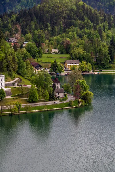 Bled lake and city — Stock Photo, Image