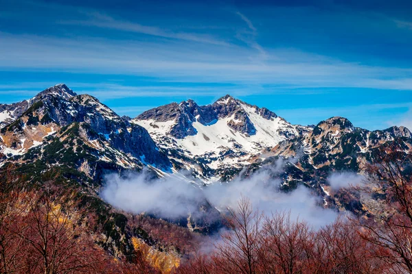 Montañas en el Parque Nacional Triglav — Foto de Stock