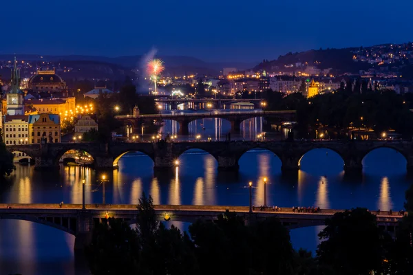 Praga città nella notte — Foto Stock