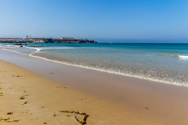 Strand von Tarifa am Meer — Stockfoto
