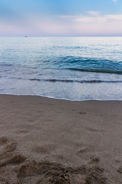 Plaj üzerinde güzel gökyüzü