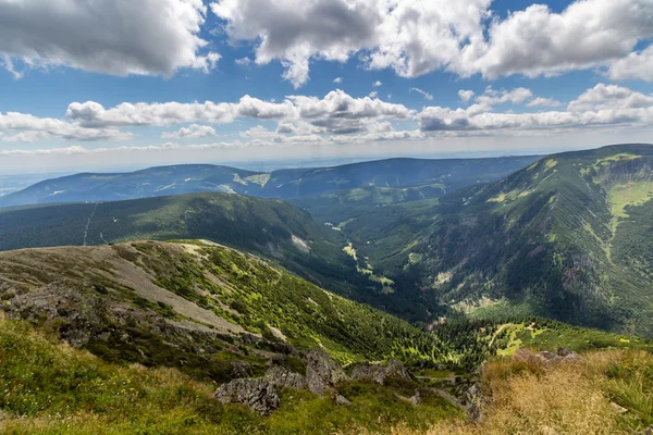 Pohoří na šířku — Stock fotografie