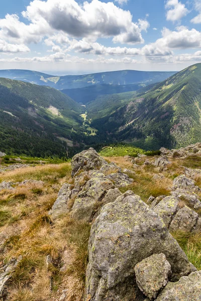 Pohoří na šířku — Stock fotografie