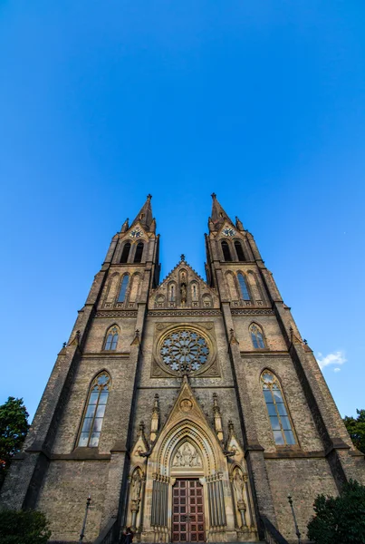 Церковь Святой Людмилы на Площади Мира — стоковое фото