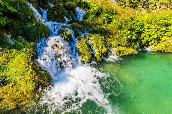 Vodopády v národním parku Plitvická — Stock fotografie