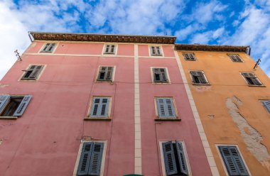 Geleneksel eski kasaba mimari Rovinj