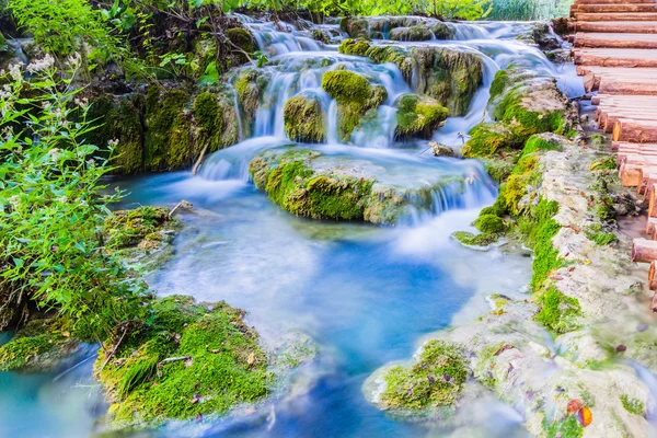 プリトヴィツェ国立公園の滝 — ストック写真