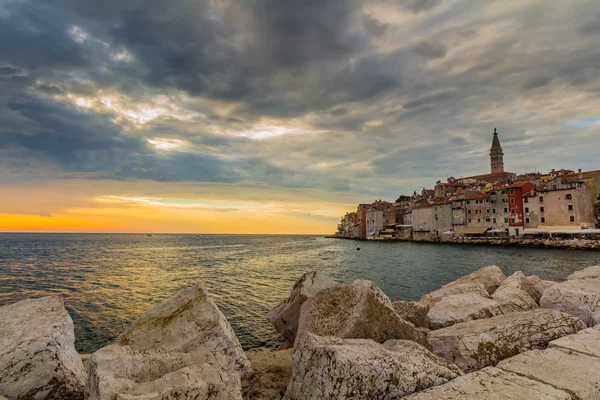 Krásný západ slunce v Rovinj — Stock fotografie