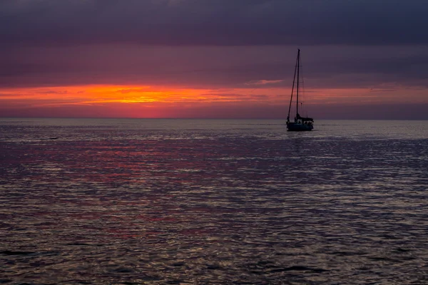 Magický západ slunce nad Jaderským mořem — Stock fotografie