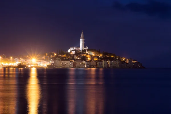 Schöne romantische Altstadt von Rovinj — Stockfoto