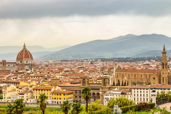 Utsikt över Duomo i Florens — Stockfoto