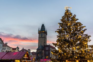 Noel oldtown kare içinde