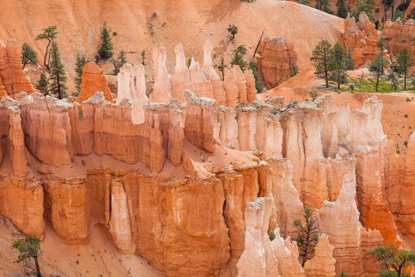 Zobrazení turistických tras v národním parku Bryce Canyon — Stock fotografie