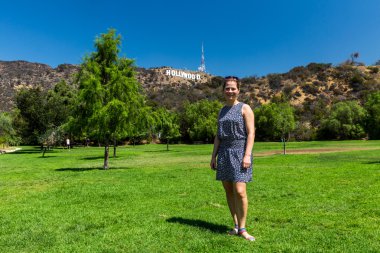 Kız parkta Gölü Hollywood, Los Angeles