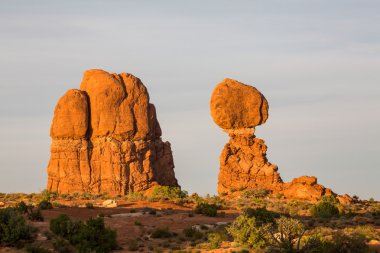 Dengeli Rock Arches National Park