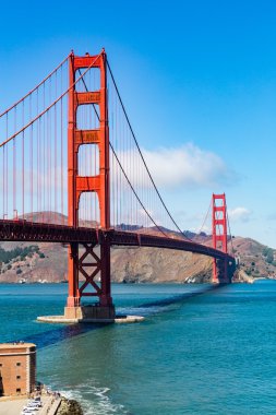 Golden Gate Köprüsü gündüz