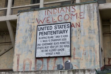 San Francisco'Alcatraz adasının dış kez bakıldı