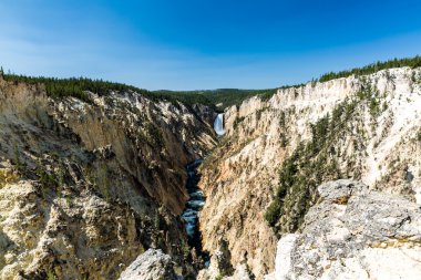Yellowstone Ulusal Parkı 'nda Lower Yellowstone Falls