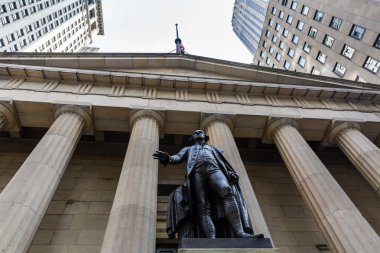 Wall Street ve Binalar, Manhattan Downtown Finansal bölgesinde, sayısı