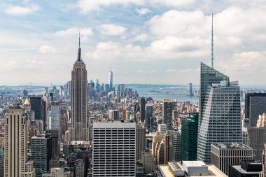 Ünlü Empire State Binası Downtown Manhattan'a görüntülemek