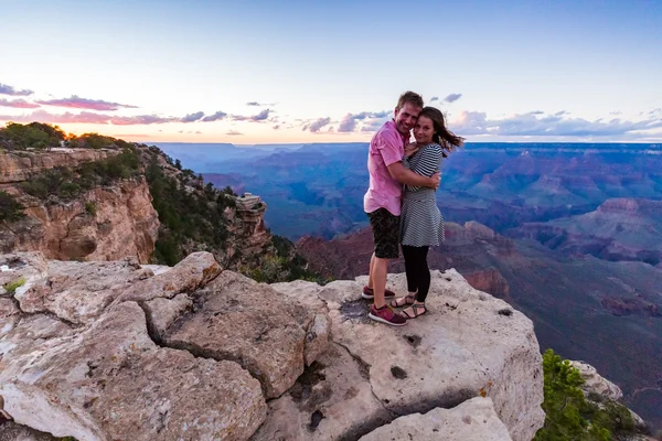 Romantikus ajánlat a Grand Canyon-ban — Stock Fotó