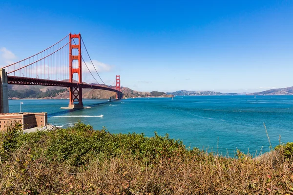 Golden Gate Bridge w ciągu dnia — Zdjęcie stockowe