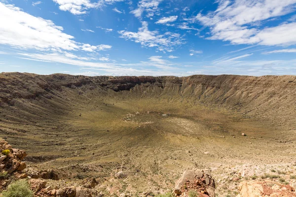 Nézd a Meteor kráter, zászlórúd — Stock Fotó