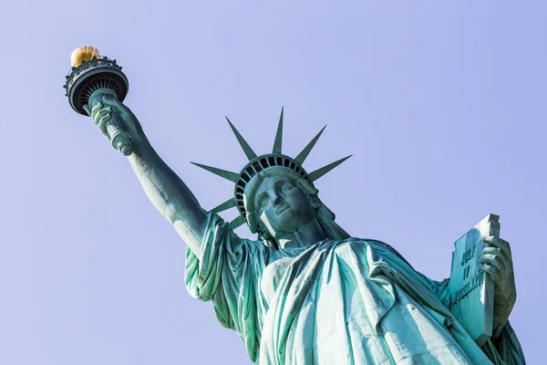 自由の女神像、ニューヨークでは 2015 年 8 月 — ストック写真