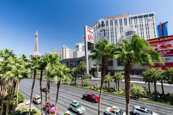 มุมมองภายนอกของปารีสคาสิโนรีสอร์ทบน Las Vegas Strip — ภาพถ่ายสต็อก