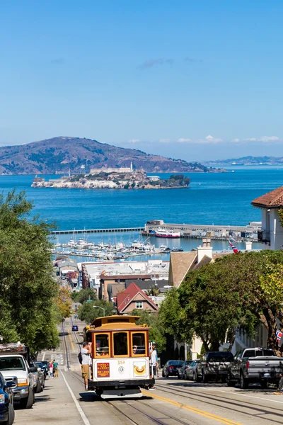 Uitzicht op de straat Hyde in richting noorden in San Francisco — Stockfoto