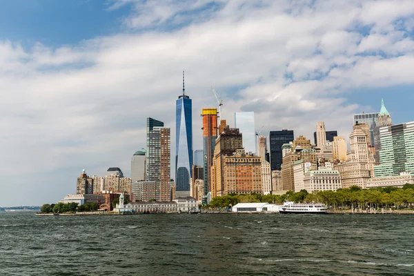 View of the Battery Park in Manhattan New York — стоковое фото