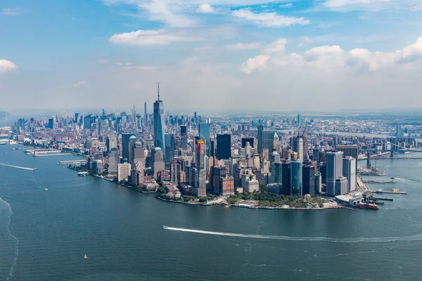 Egy helikopter, New York-i Manhattan views — Stock Fotó