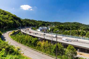 Gösterim A1 otoyolunun yakınındaki Baregg, İsviçre