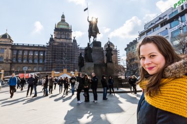 Wenceslas Meydanı'na Prag'da dış bakan