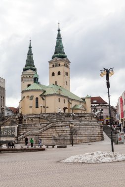 Zilina şehir merkezinde ana kare