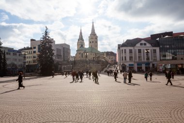 Zilina şehir merkezinde ana kare