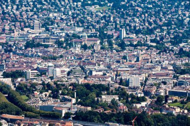 Uetliberg, İsviçre Zürih dağdan görüntülemek