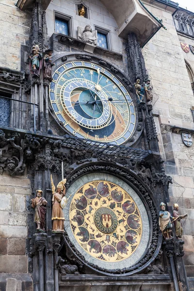 Relógio astronômico em Praga, República Checa — Fotografia de Stock