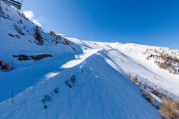 Χιονοδρομικό κέντρο Les Orres, Hautes-Alpes, Γαλλία — Φωτογραφία Αρχείου