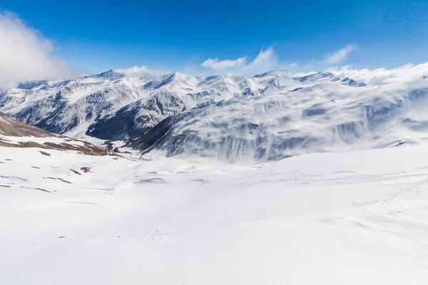 滑雪胜地 Les Orres 高等-阿尔卑斯大区，法国 — 图库照片
