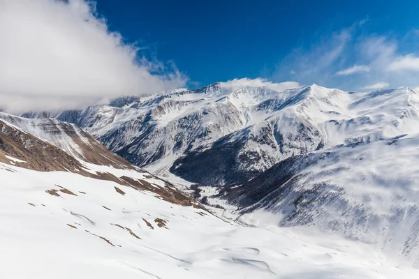 滑雪胜地 Les Orres 高等-阿尔卑斯大区，法国 — 图库照片