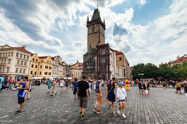 Die Kirche der Gottesmutter vor dem Tyn in Prag — Stockfoto