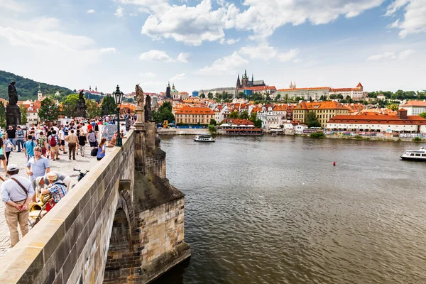 Pohled na Karlův most — Stock fotografie