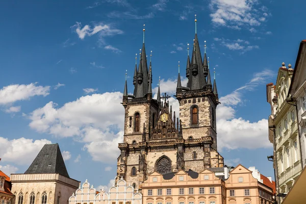 Utsikt över staden Prag i Tjeckien — Stockfoto