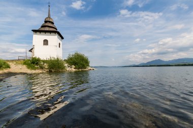 Gotik Kilisesi Havranok Gölü Liptovska Mara, Slovakya