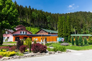 Lucky, Slovakya'nın köy, doğa ve eğlence parkı manzarası