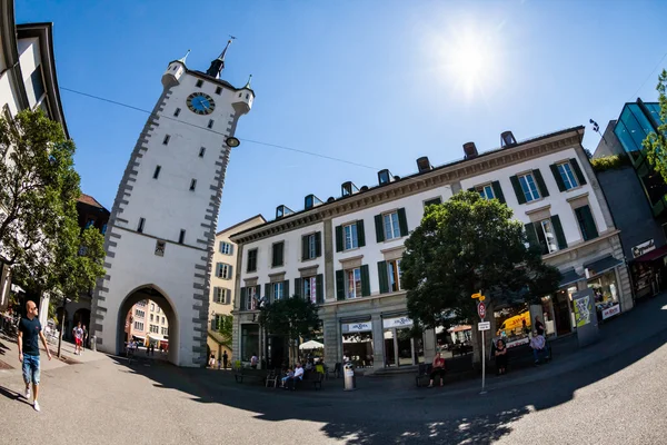 Pemandangan luar menara Stadtturm di Baden, Swiss — Stok Foto